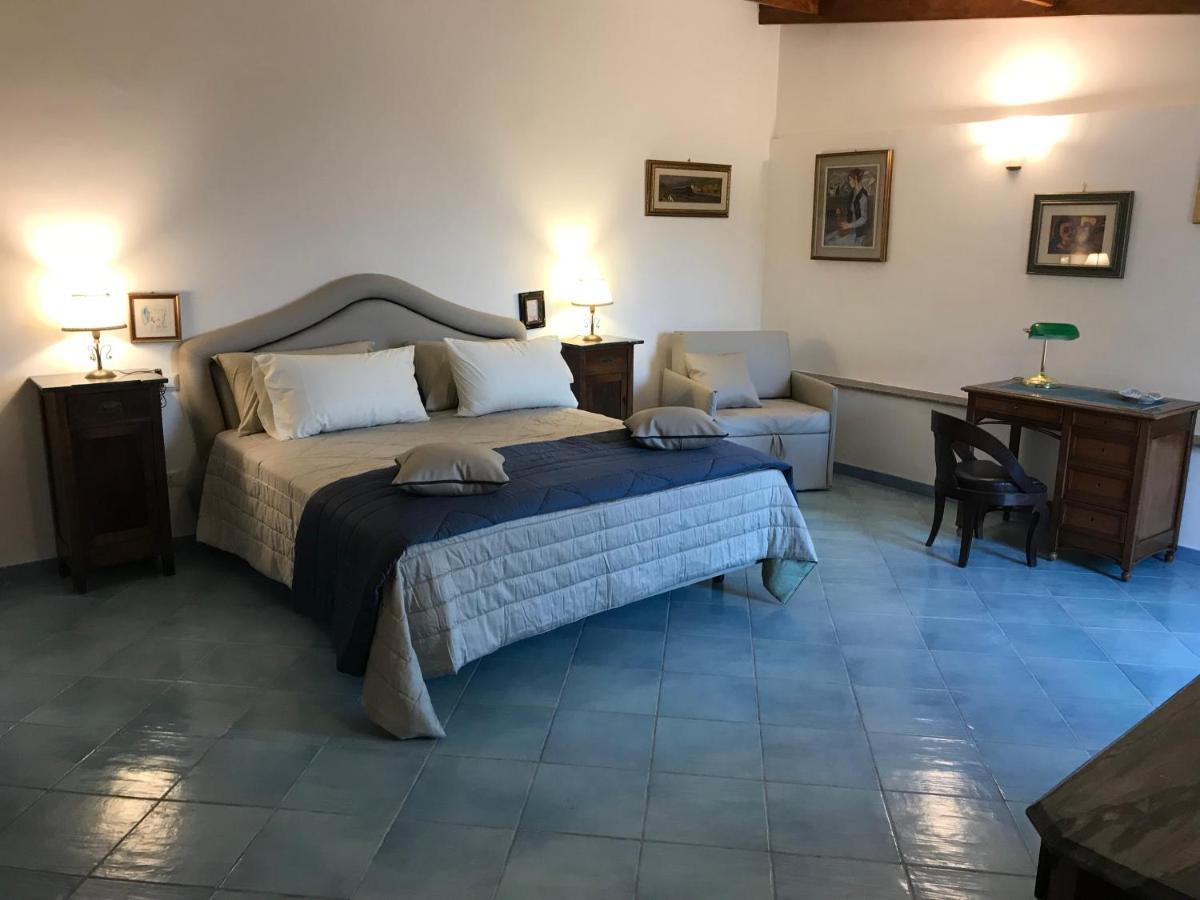 Resort Ferrara Villa Multa Quies マッサ・ルブレンセ エクステリア 写真