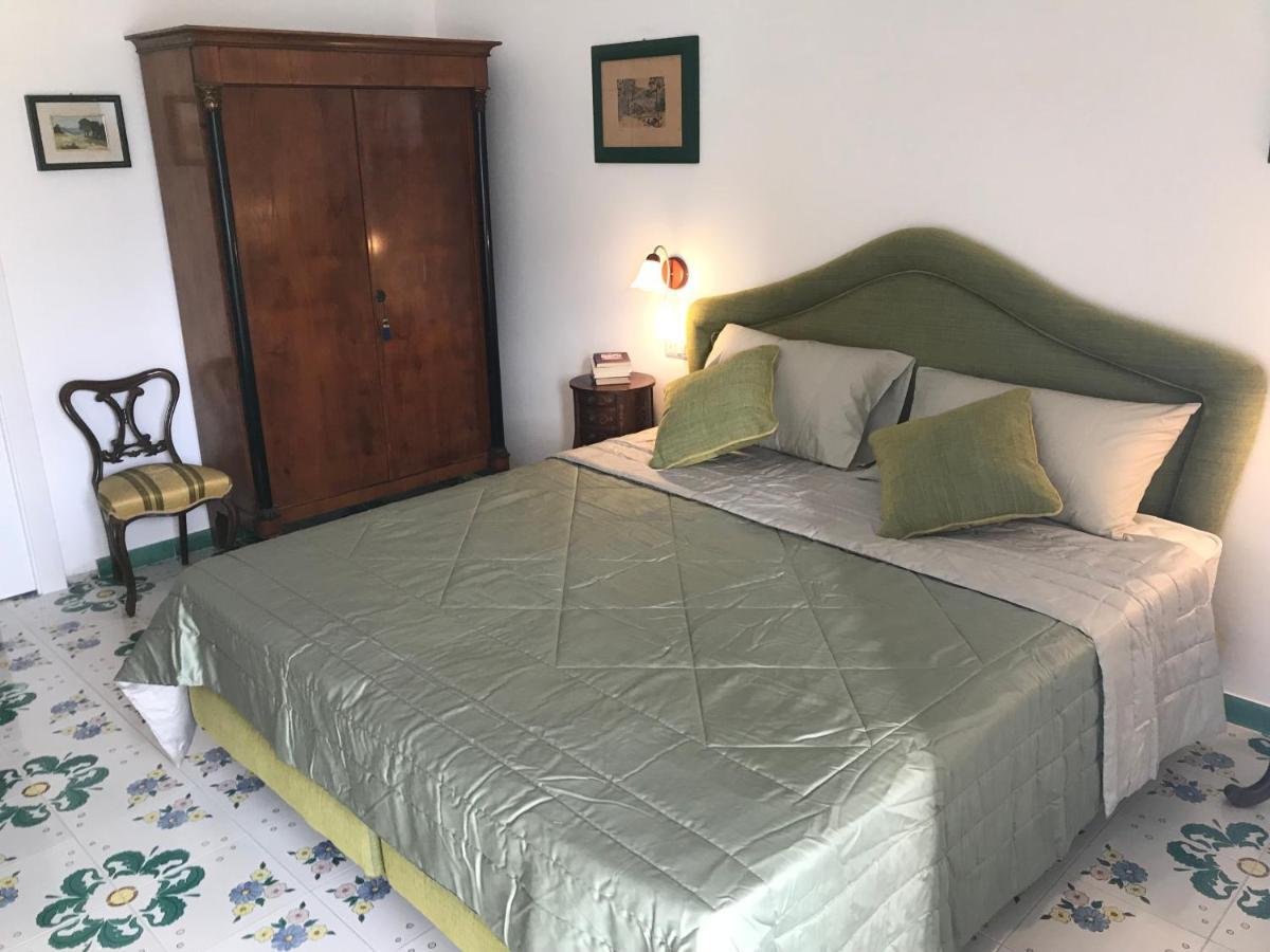 Resort Ferrara Villa Multa Quies マッサ・ルブレンセ エクステリア 写真