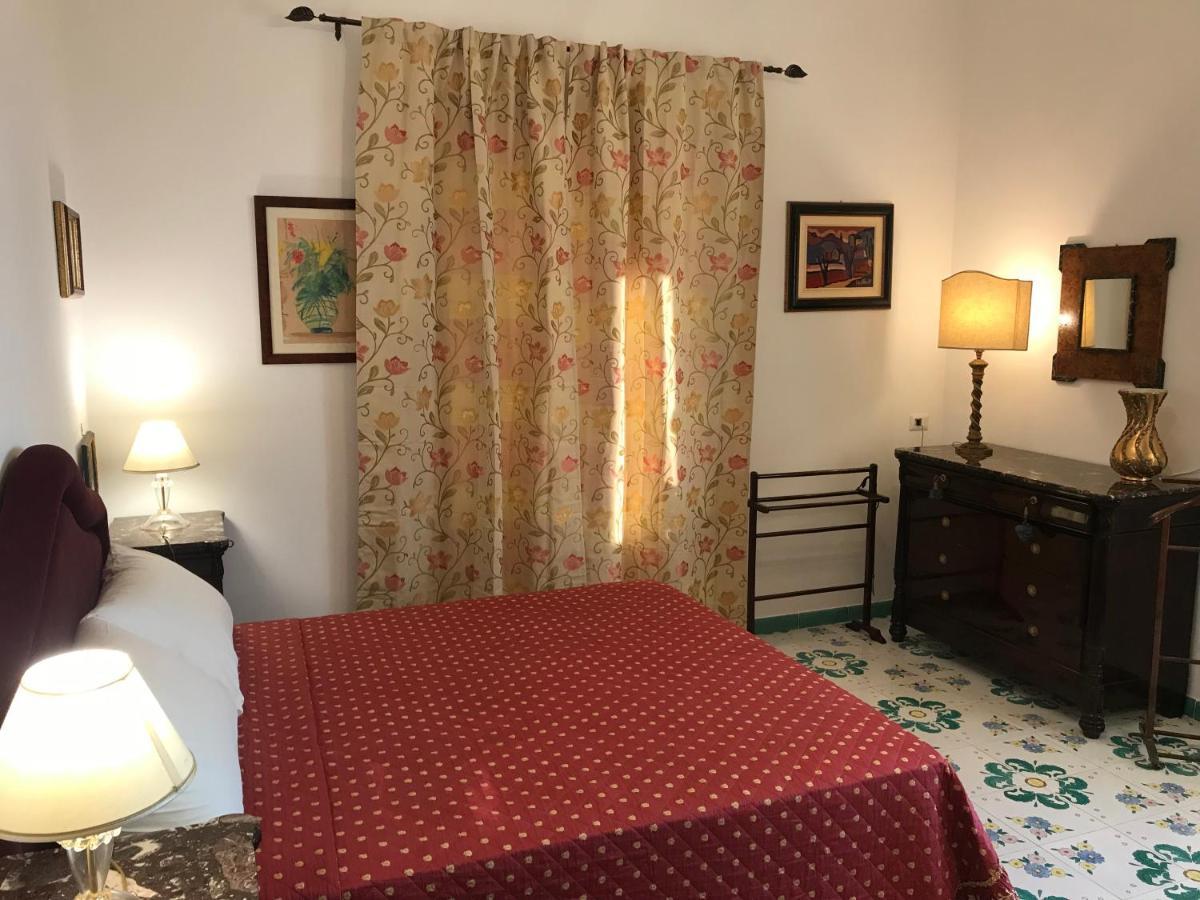 Resort Ferrara Villa Multa Quies マッサ・ルブレンセ エクステリア 写真